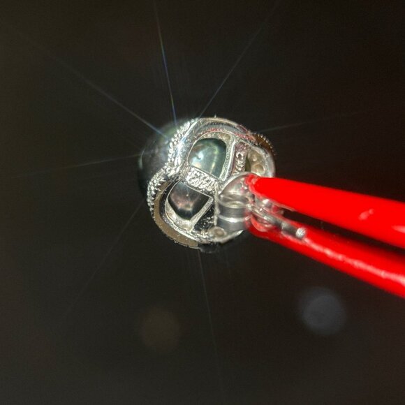 14K White Gold Cul. Tahitian Pearl/Diamond Stud Earrings - Picture 5 of 5